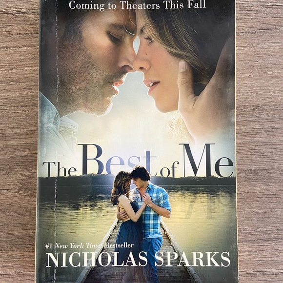 📕Book: The Best of Me - Picture 1 of 6